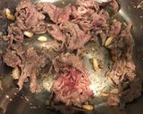 Hình bước làm 2 của món Canh thịt bò lá me