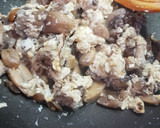 Foto del paso 1 de la receta: Pollo con champiñones revueltos