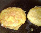 Foto langkah ke 3 dari resep Banana Pancake.