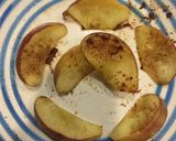 Foto del paso 4 de la receta: Manzana asada con canela al microondas fácil, rápida y rica😋