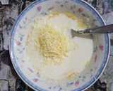 Foto langkah ke 5 dari resep Cheese and beef bread pudding.