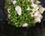 A picture of step 1 of Vegetable Desi Biryani (Tahiri).