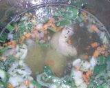 Zöldséges húsleves, csirkecombból recept fázis 3 fotója