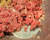 A picture of step 1 of Burger Bowls.
