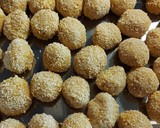 Foto del paso 7 de la receta: Croquetas de magdalena con dulce de leche