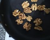 A picture of step 3 of Baked spinach with walnut sauce.