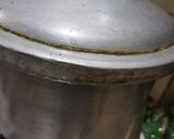 A picture of step 2 of Pyaaz Aaloo Salan.