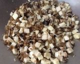 A picture of step 5 of Pearl Meatballs (Shiitake Mushroom and Bamboo Shoot Flavor).