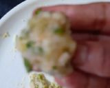 A picture of step 4 of Potato Cheese balls.