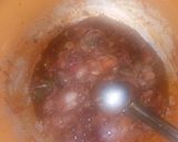 A picture of step 3 of Soupy macaroni with garlic.