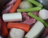 Foto del paso 1 de la receta Caldo de pollo en olla rápida