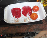 Foto del paso 1 de la receta: Gallo al estilo canario con mojo de pimiento y tomate asado y papas arrugás