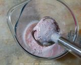 A picture of step 3 of Strawberry Smoothie 🍓.