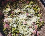 Foto del paso 4 de la receta: FIDEOS 🎀MOÑOS🎀 CON BROCOLI 🥦AJO🧄Y PANCETA AHUMADA🥓