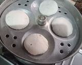 A picture of step 4 of Steamed Pitha.