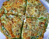 प्रॉन्स पेस्टो पिझ्झा (prawns pesto pizza recipe in marathi) रेसिपी स्टेप 6 फोटो 