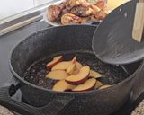Foto del paso 4 de la receta: Pollo con Melocotón