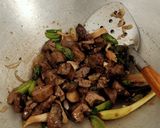 Foto langkah ke 6 dari resep Oseng Ati Ayam Tahu Cabe Ijo.