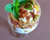 A picture of step 8 of Breakfast chat parfait.