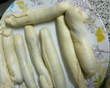 A picture of step 11 of Leopard Print Bread.