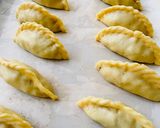 Foto langkah ke 4 dari resep KIBINAI (Lithuanian Meat Pies).