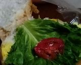 A picture of step 7 of Sub ka favorite zinger burger.