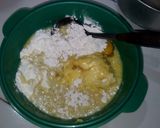 Foto langkah ke 3 dari resep Kue Lumpur Sukun 1 Telur ENAK LEMBUT NO MIXER.
