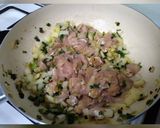 Foto del paso 2 de la receta: Empanadas de pollo cremosas
