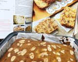 Foto langkah ke 5 dari resep Moist Banana Dates Cake, Resep Tintin Rayner.