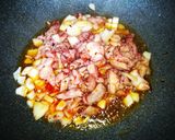 รูปขั้นตอนการทำที่ 3 ของ ข้าว(ผัด)หมูแดง