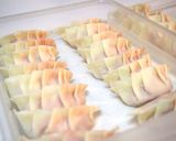 A picture of step 4 of ★Easy & Quick★ Cabbage-Packed Gyoza.