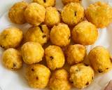 Hình bước làm 5 của món Cơm viên chiên- đổi khẩu vị cho bé