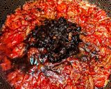 Foto del paso 1 de la receta: ARROZ NEGRO🥘Con Hogao🍅🌶️Colombiano...!
