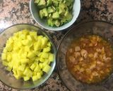 Foto del paso 5 de la receta: Tartar de salmón, aguacate y mango