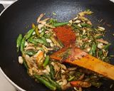 A picture of step 4 of Green garlic, green chilli ginger pickle.