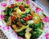 Gambar langkah 3 resipi Sawi & Kobis Tumis Kicap.