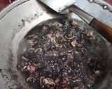 Foto langkah ke 4 dari resep Cumi Masak Tinta Hitam.