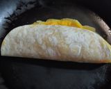 Foto del paso 8 de la receta: Burrito🌯de🌮desayuno🍳🥓🧀