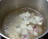 Foto langkah ke 2 dari resep Sup Bening Sawi dan Gambas.
