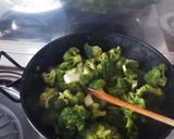 Foto del paso 5 de la receta Brócoli salteado