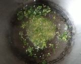 Foto langkah ke 1 dari resep Nasi Telur Dadar Daun Bawang.