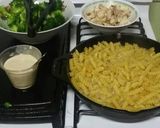 A picture of step 5 of Tahini chicken and broccoli rotini pasta.