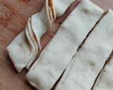 Drożdżowe zawijańce z orzechami I cynamonem krok przepisu 2 zdjęcie