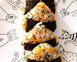Foto langkah ke 5 dari resep Onigiri Keningkir Pedas (Onigiri ndeso).