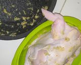 Foto langkah ke 2 dari resep Ayam Panggang utuh masak di Air Fryer.