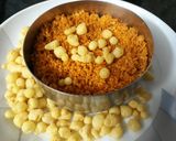 A picture of step 3 of Boondi chutney.