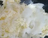 صورة لخطوة 2 من وصفة 🧀بيتزا القرع صالحه للكيتو ومرضى السكري أيضا 🍕🍅
