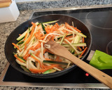 Foto del paso 2 de la receta: Rollitos de primavera
