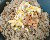 Foto langkah ke 3 dari resep Nasi Goreng Solaria Homemade.