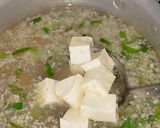 Foto langkah ke 3 dari resep Sup Tahu Selada.